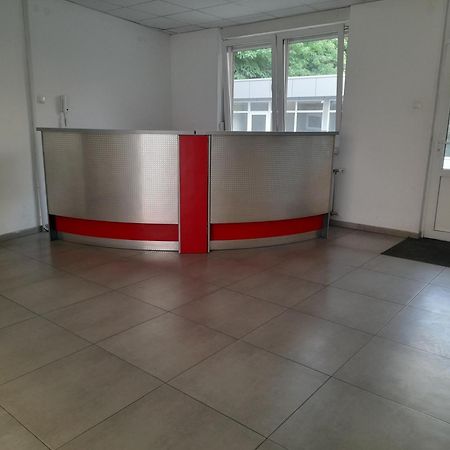 Nikola Ns Apartment โนวีซาด ภายนอก รูปภาพ